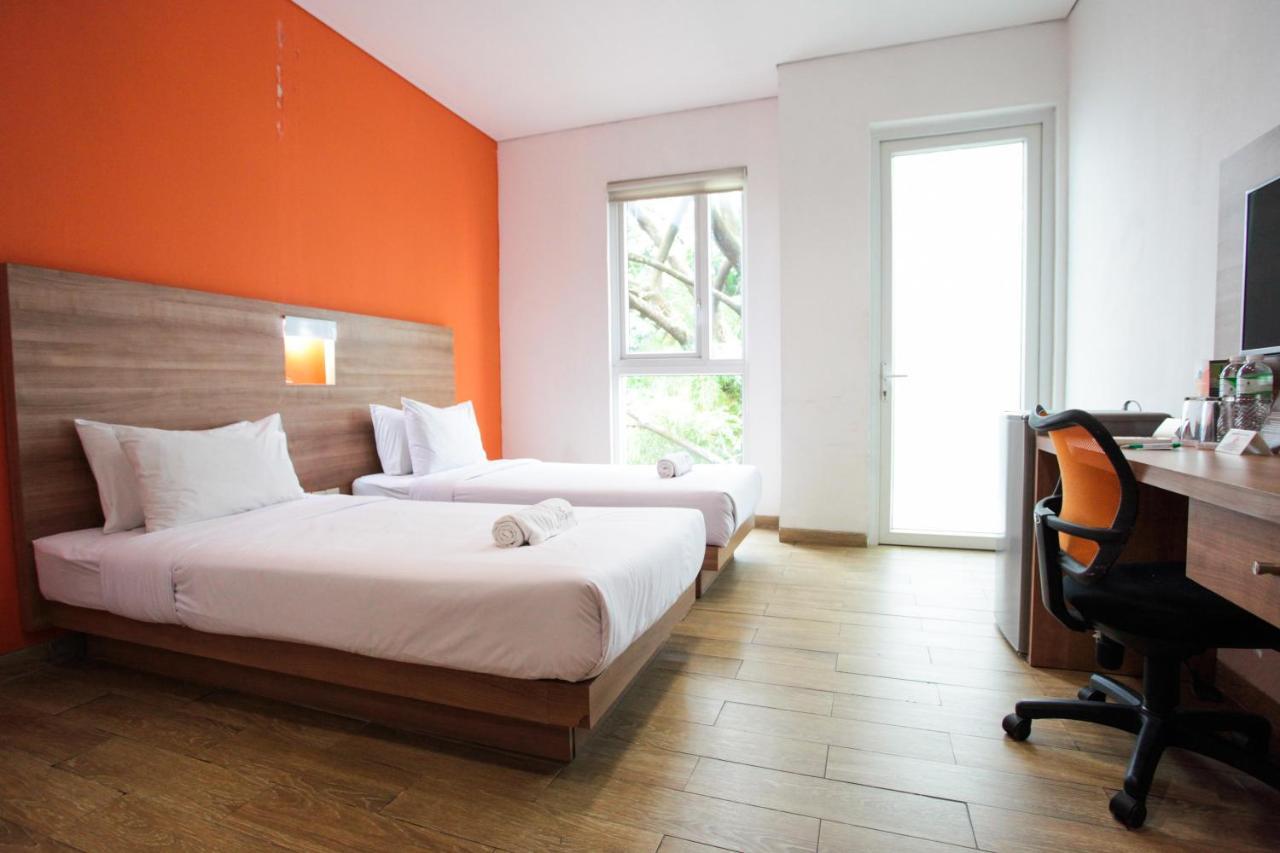 Legreen Suite Kuningan Jacarta Exterior foto