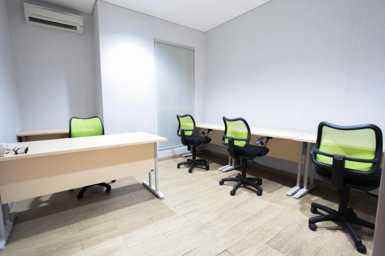 Legreen Suite Kuningan Jacarta Exterior foto
