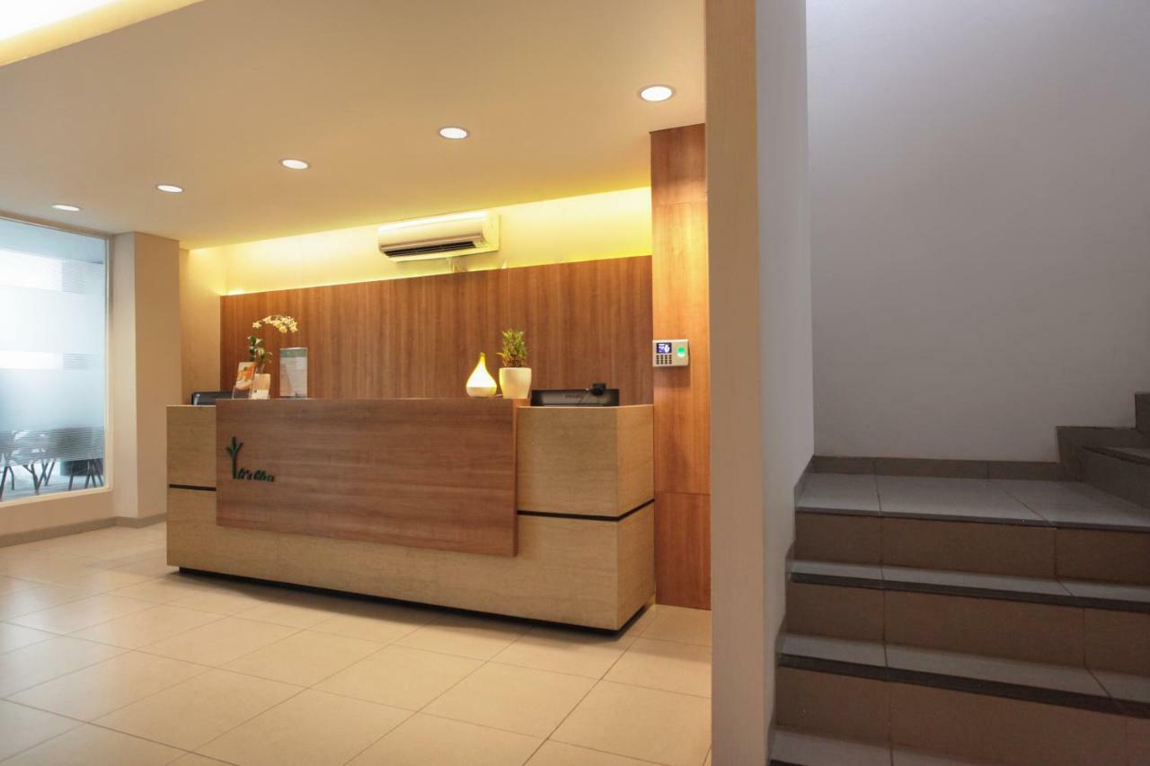 Legreen Suite Kuningan Jacarta Exterior foto